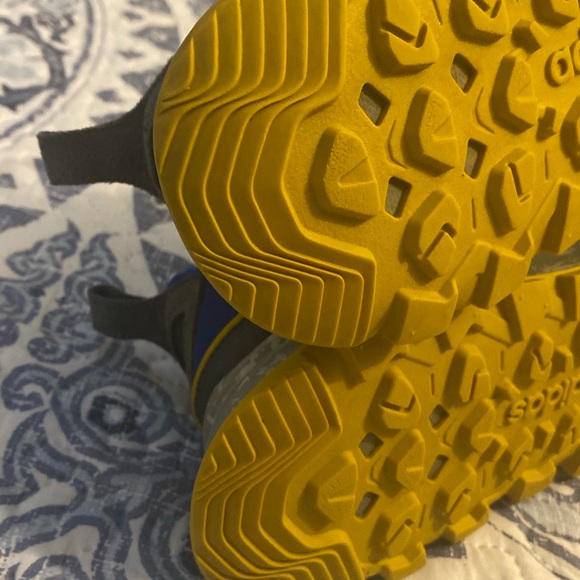 mens adidas 7.5US men's size used in good condition as seen in photos - Picture 12 of 12